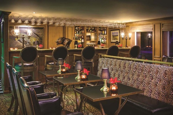 Leopard Lounge