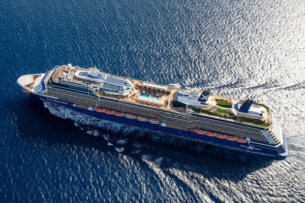Image Celebrity Equinox 33