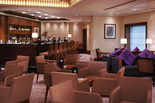 QM Queen Grills Lounge