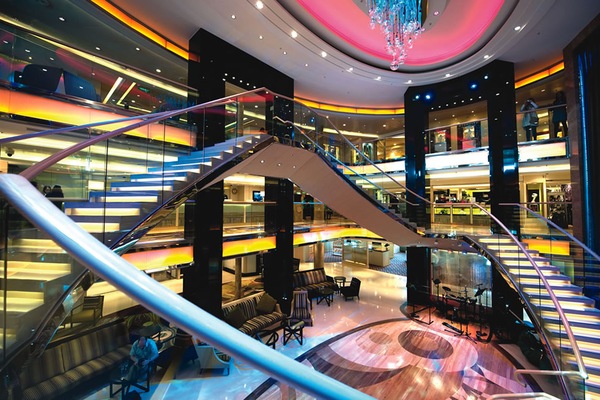 Azura_Atrium