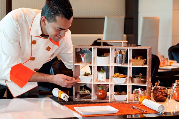 Image Celebrity Eclipse 12