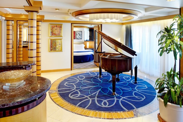 Image Voyager of the Seas 25