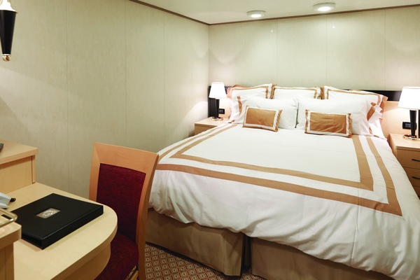 QE Inside Stateroom D3