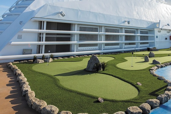 Image Seven Seas Mariner 9