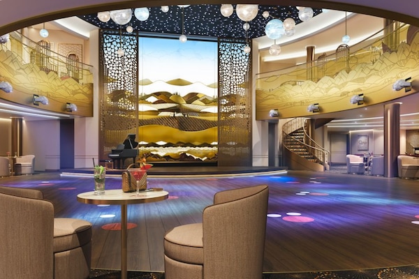 Queens Room