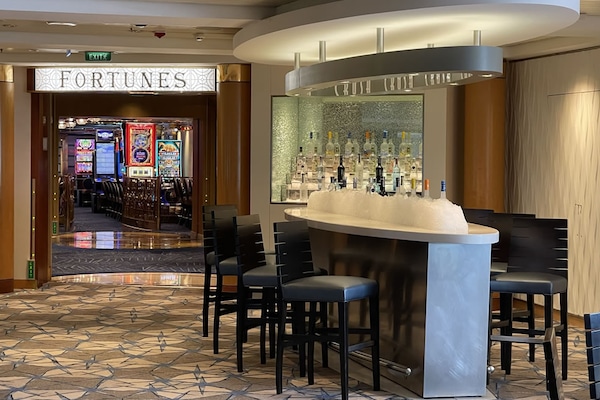 Image Celebrity Infinity 3