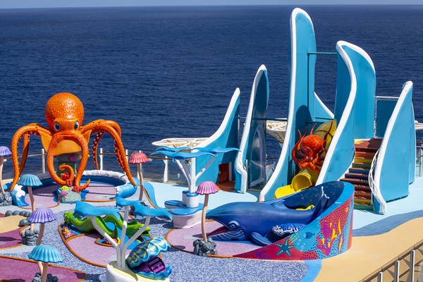 Image Wonder of the Seas 13