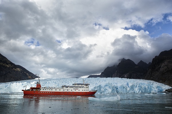 Skorpios II_Glacier_San_Rafael