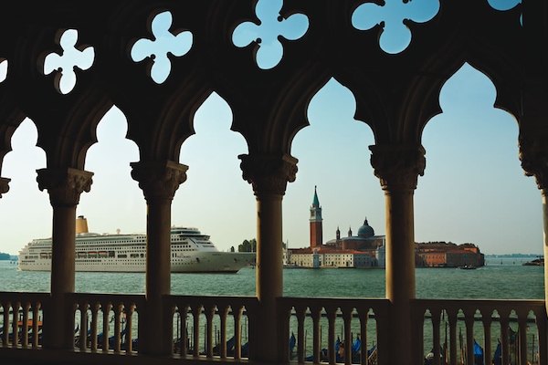 Aurora_in_Venice