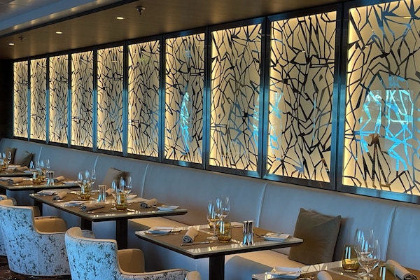 Image Celebrity Infinity 16