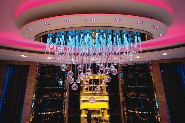 Azura_Atrium1