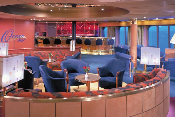msAmsterdam_Ocean_bar