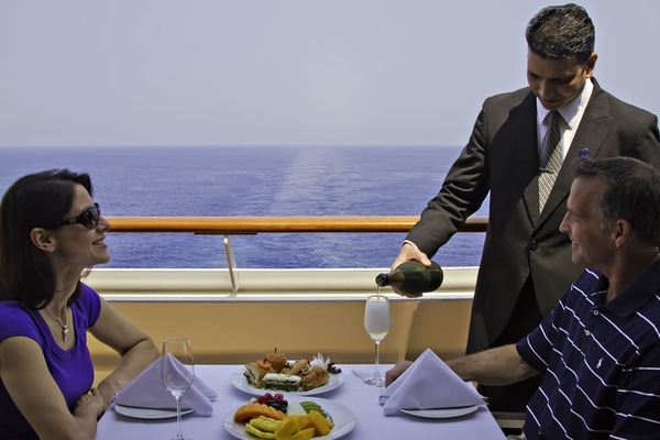 Image Azamara Quest 17