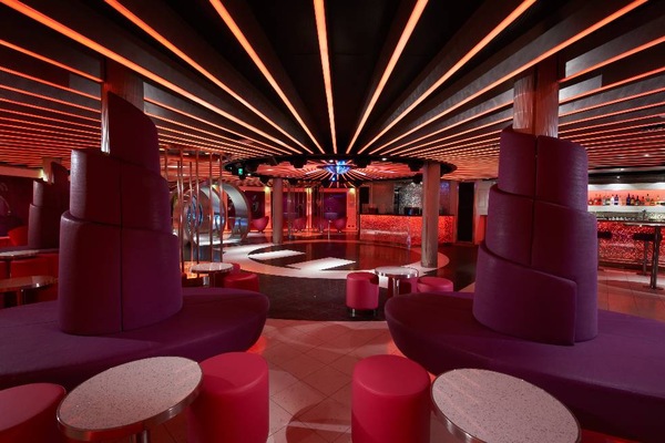 Image Carnival Breeze 23