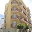 Hostal Residencia Adelino
