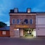Hotel Bern By Rikas Hotels