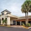 Days Inn & Suites By Wyndham Orlando Airport