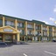 Days Inn By Wyndham Roanoke Civic Center