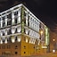 Amigo City Centre Hotel