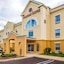 Comfort Suites East Brunswick