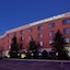 La Quinta Inn & Suites By Wyndham Madison American Center
