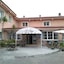Villa De Nava