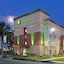 Holiday Inn & Suites Oakland Airport By Ihg