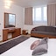 Arena Hotel Holiday