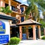 Central Plaza Apartments
