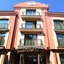 Club Central Hotel