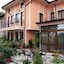 Alafrangite Hotel
