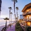 Pacific Terrace Hotel