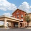 Comfort Inn & Suites Shawnee North Near I-40