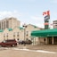 Travelodge By Wyndham Winnipeg East