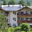 Hotel Aurach