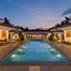 Leoney Resort