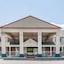 Days Inn By Wyndham Columbus In