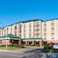 Courtyard By Marriott Bloomington