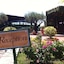 Porto Rhoca Resort
