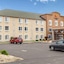 Comfort Inn Dekalb Adjacent The University