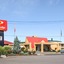 Econo Lodge Inn & Suites