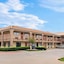 Super 8 By Wyndham Grand Prairie Southwest