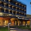 Main Palace Hotel