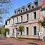 Dom Hotel