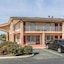 Rodeway Inn & Suites Marietta