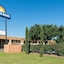 Days Inn By Wyndham San Marcos
