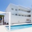 Apartamentos Typic Art