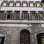 Soprarno Suites