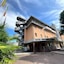 Hotel Embassy Pero