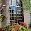Stone Gate Inn